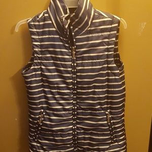 Lightweight puffer vest